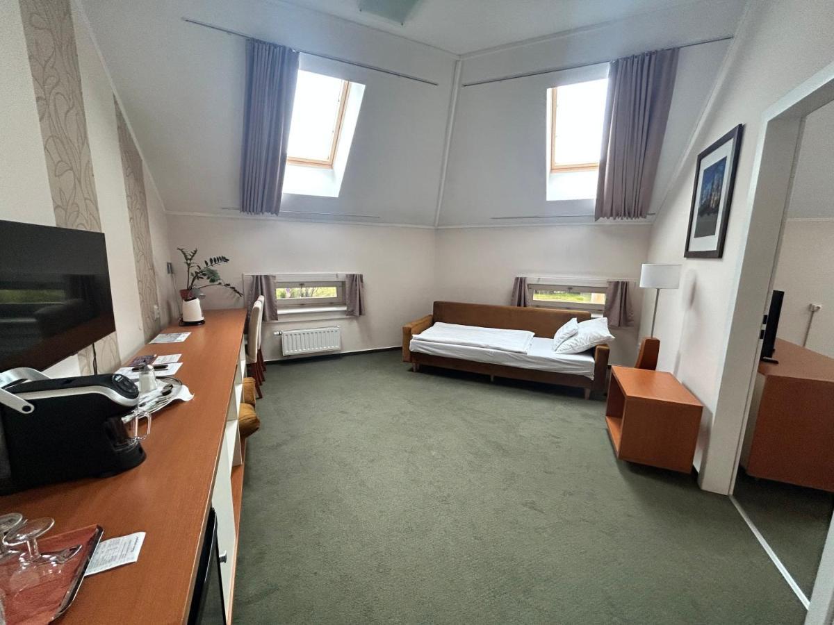 Boutique Hotel Sopianae Pecs Luaran gambar