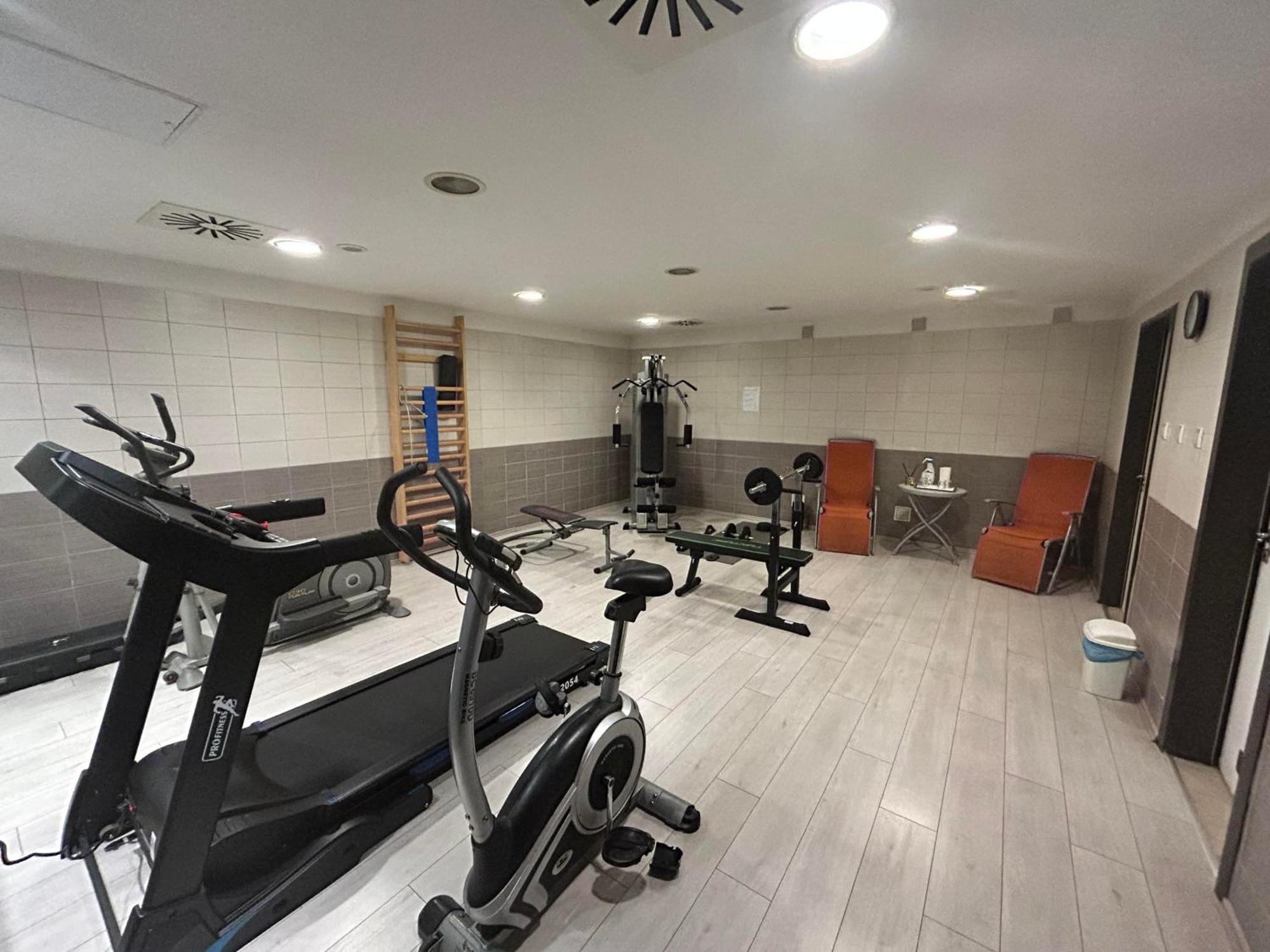 Boutique Hotel Sopianae Pecs Luaran gambar