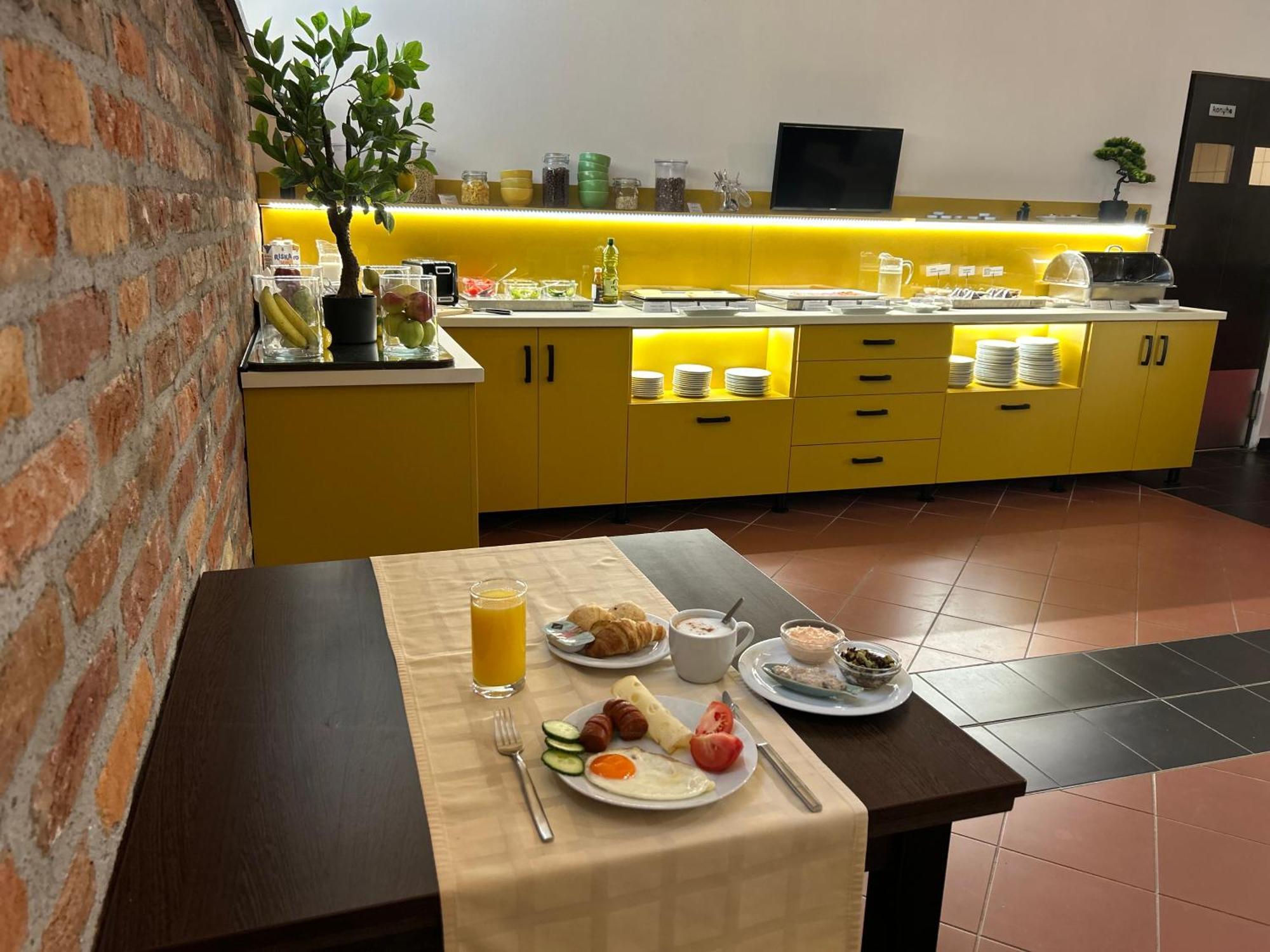 Boutique Hotel Sopianae Pecs Luaran gambar